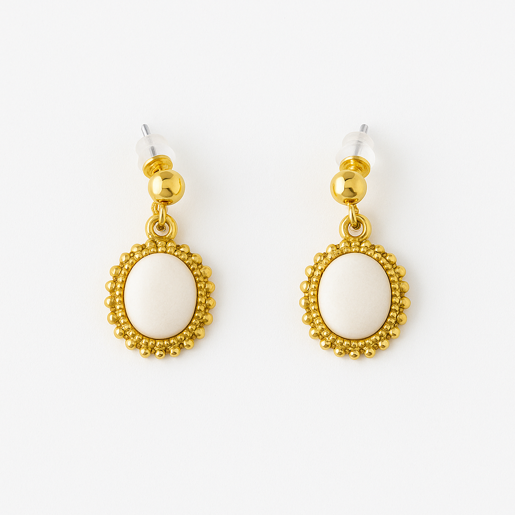 Boucles d’oreilles soleil en pierre blanche